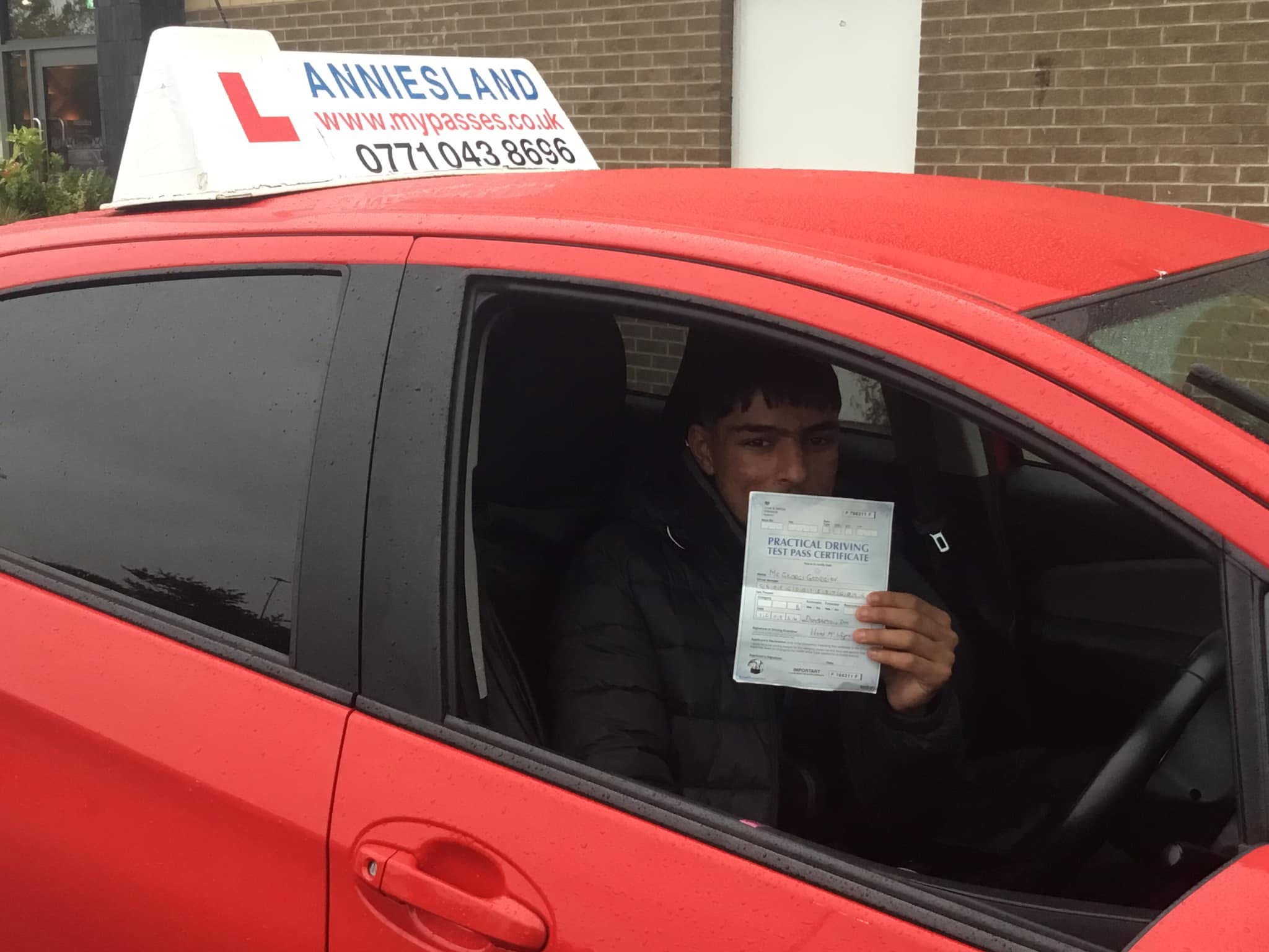 Georgie successfully passed their driving test with Anniesland Driving School